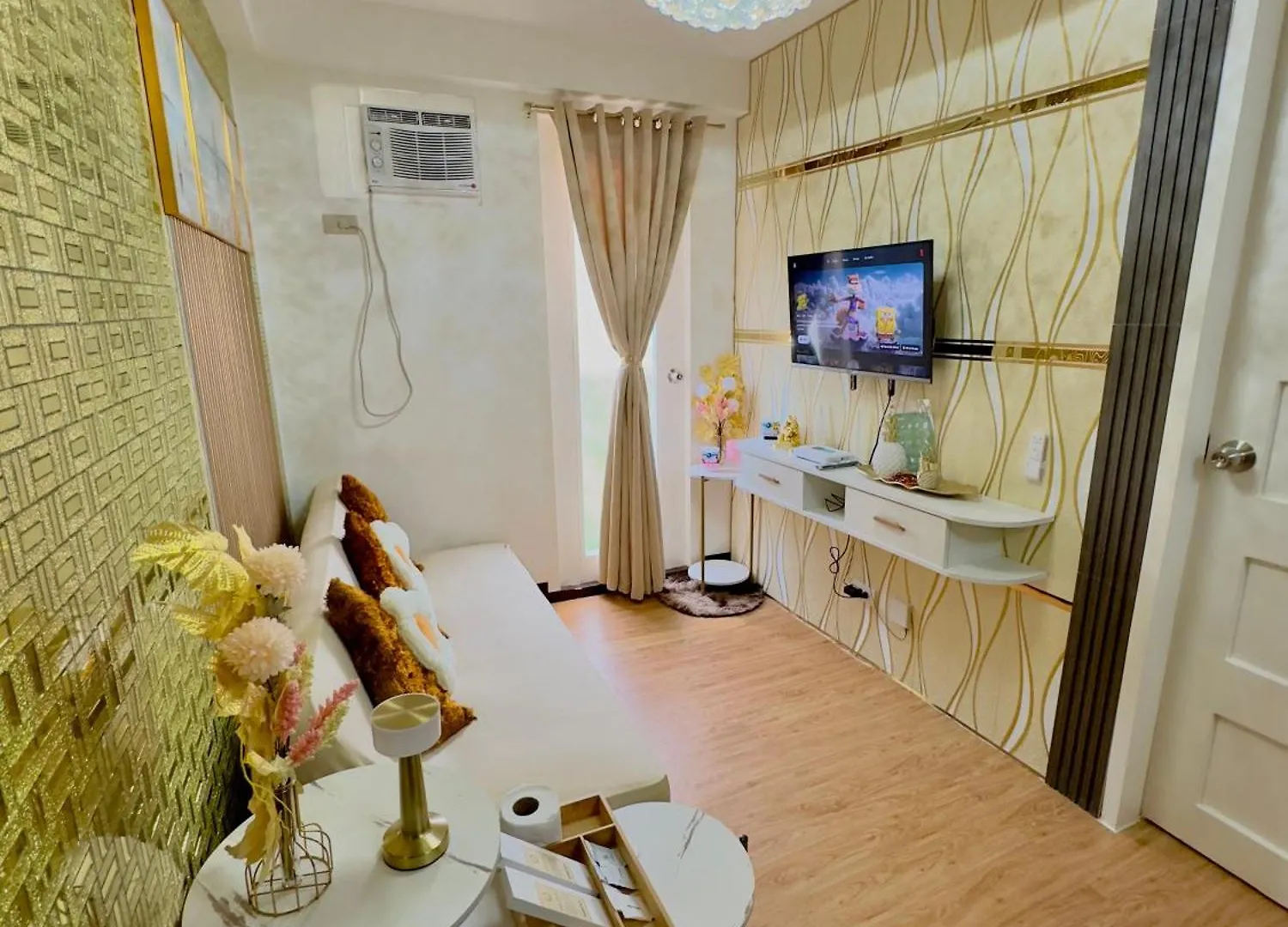 Golden Hive 1 Bedroom Arezzo Place Davao Aparthotel